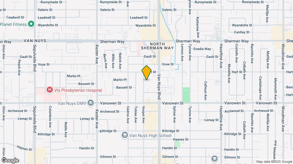 6924 Vesper Ave Map and Location Details