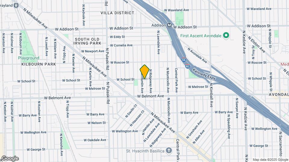 3257 N Hamlin Ave Map and Location Details