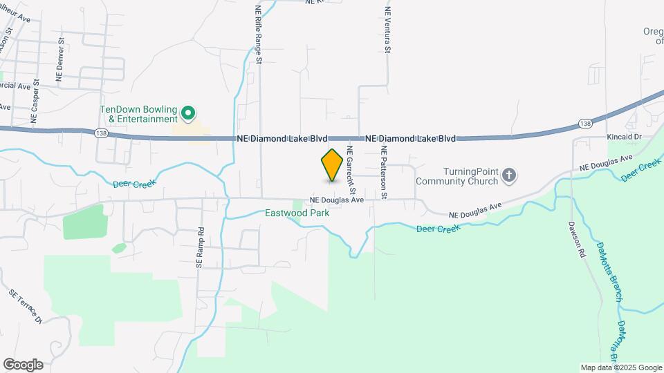 137 NE Flagg St Map and Location Details