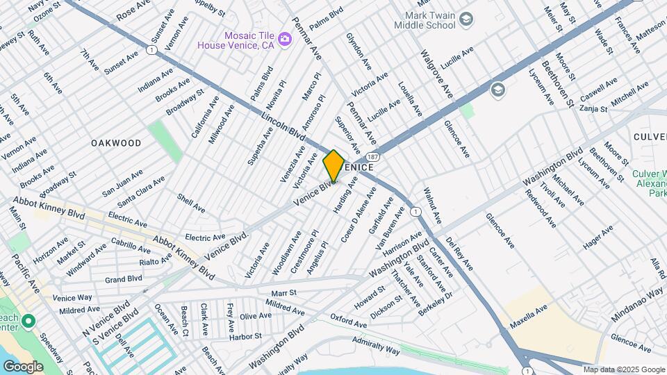 940 S Venice Blvd, Unit 7 Mapa y Detalles de la Ubicación