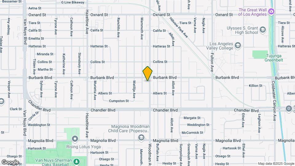 5541-5555 Woodman Ave Map and Location Details