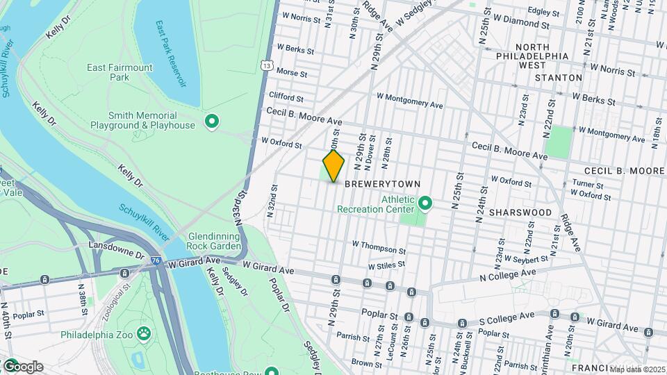 1456 N Myrtlewood St Mapa y Detalles de la Ubicación