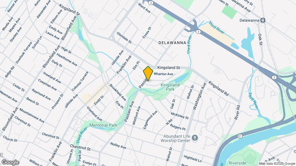 152 Lakeside Dr Map and Location Details