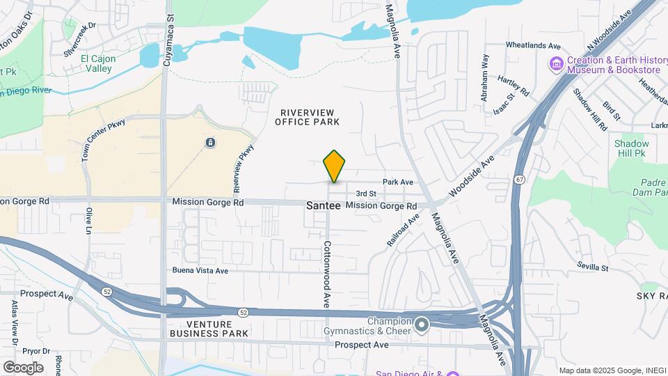 8921 Cottonwood Ave Map and Location Details