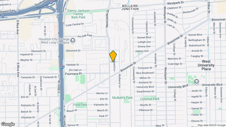 1017 Howard Ln Map and Location Details