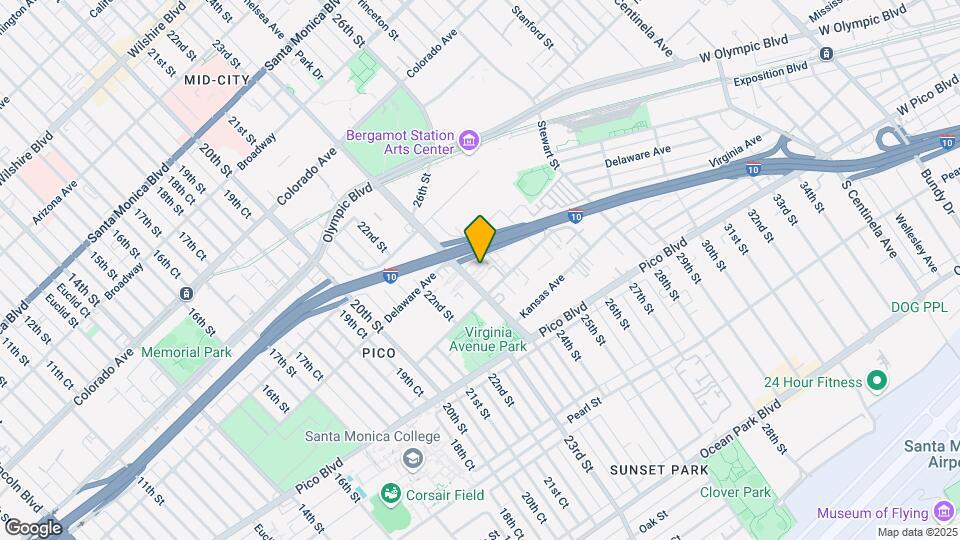 1935 Cloverfield Blvd Map and Location Details