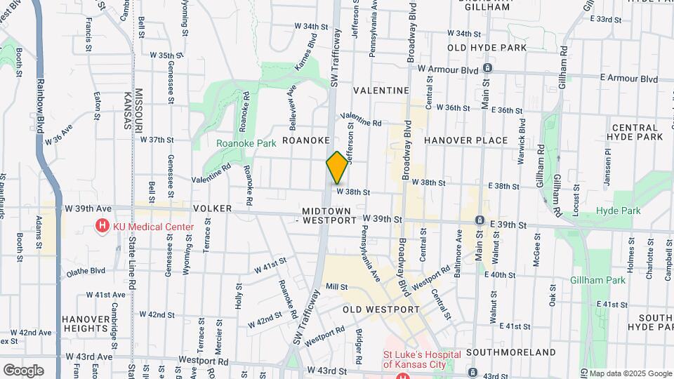 712-714 W 38th St Map and Location Details