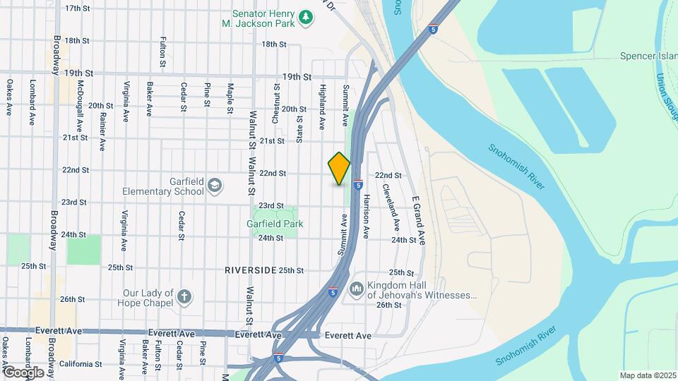2218 Summit Ave Map and Location Details
