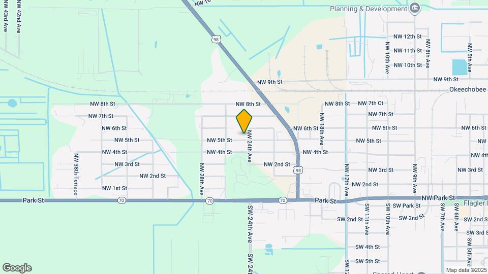 2447 NW 5th St Map and Location Details