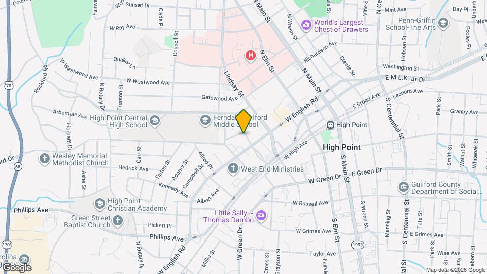 211 Oakwood St Map and Location Details