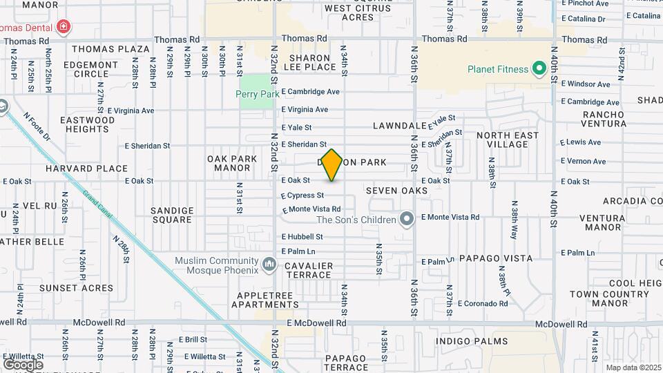 3331 E Oak St Map and Location Details