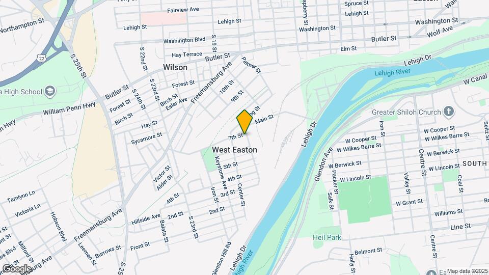 200 7th St, Unit #200 Map and Location Details