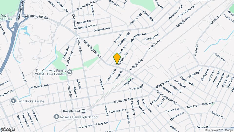 302 Foxwood Rd Map and Location Details