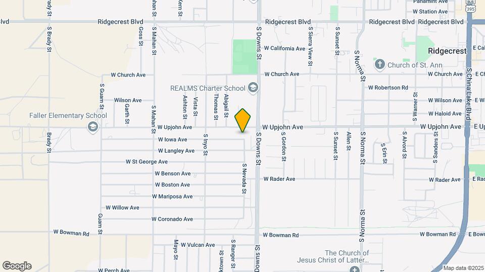 924 W Atkins Ave Map and Location Details
