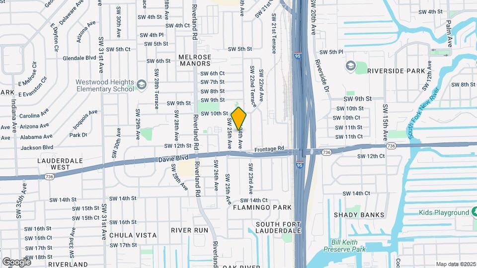 1121 SW 24th Ave Map and Location Details