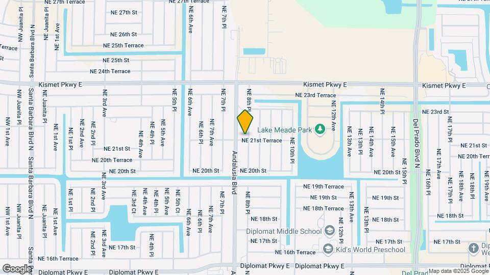 2116 NE 8th Pl Map and Location Details