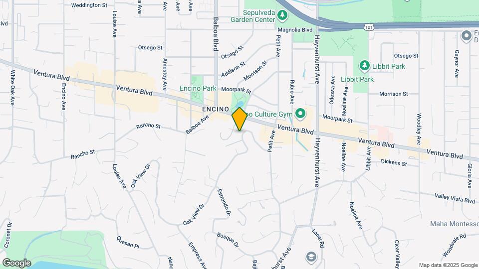 16725 Oak View Dr Map and Location Details