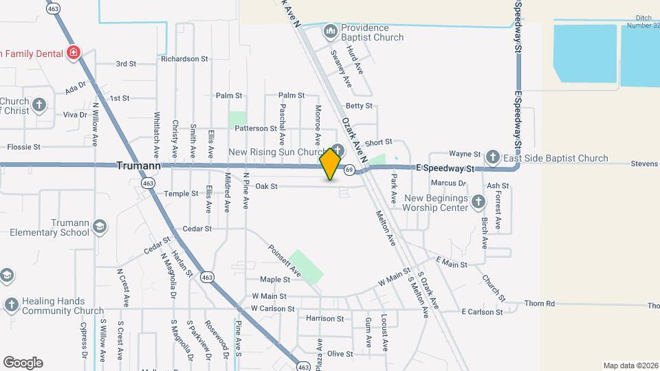 206 Oak St Map and Location Details