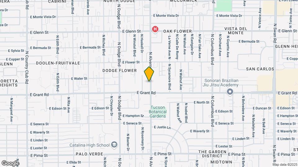 2445-2455 N Alvernon Way Map and Location Details