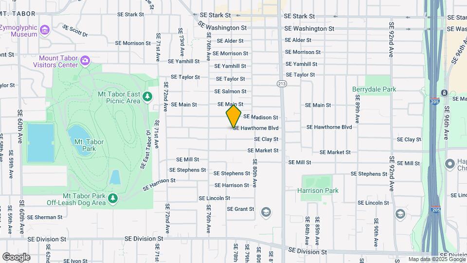 7726 SE Hawthorne Blvd Map and Location Details