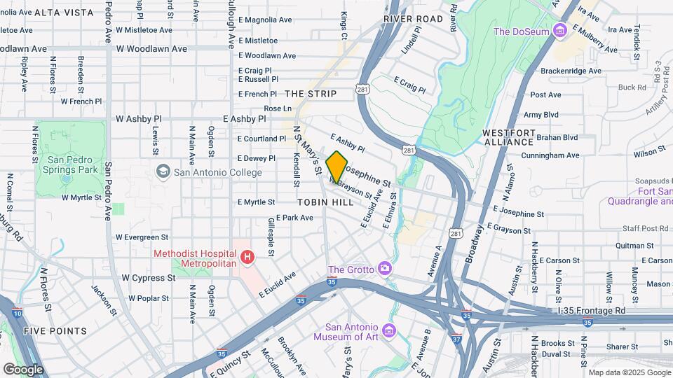 719 E Locust St Map and Location Details