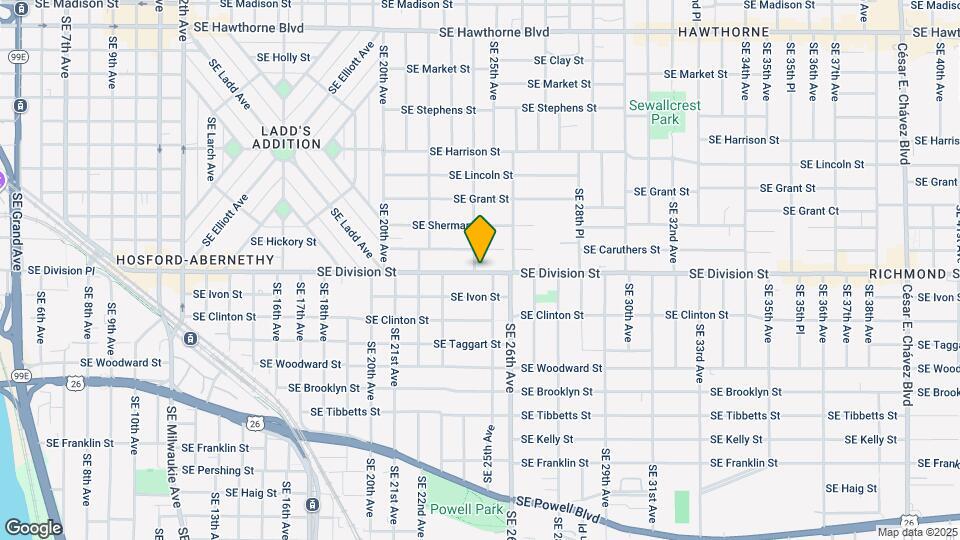 2421 SE Division St Map and Location Details