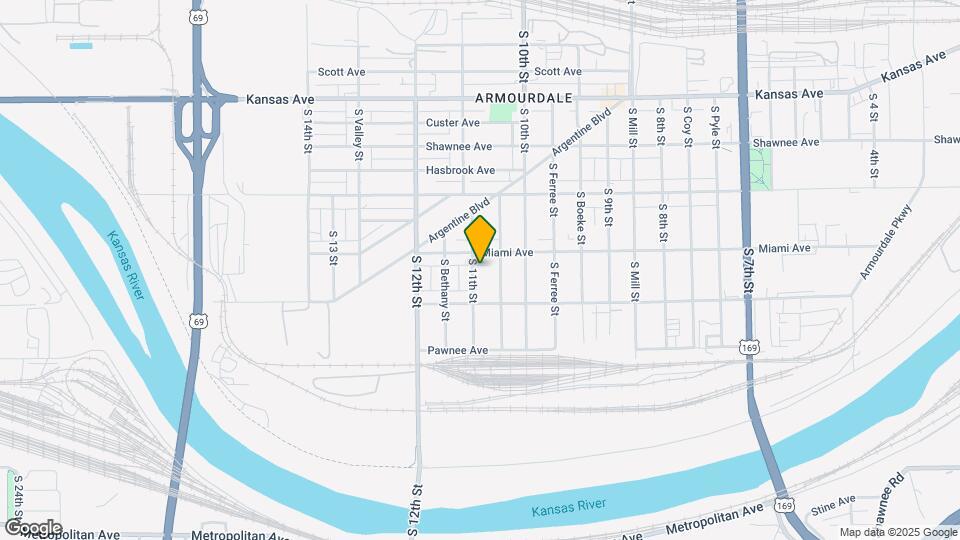 913 S 11th St Map and Location Details