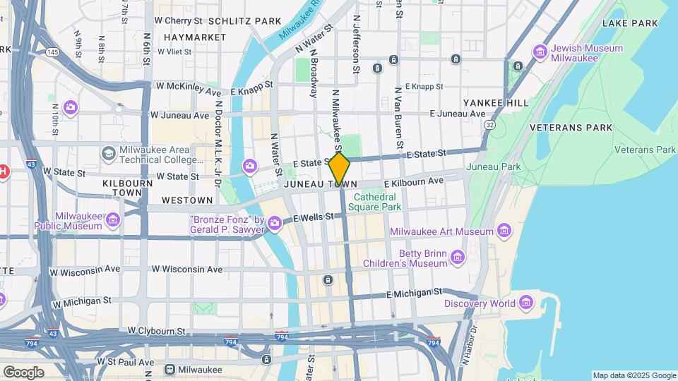 Courtyard Square Apartments-Unit -. Mapa y Detalles de la Ubicación