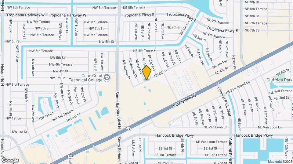 126 NE 4th St Map and Location Details