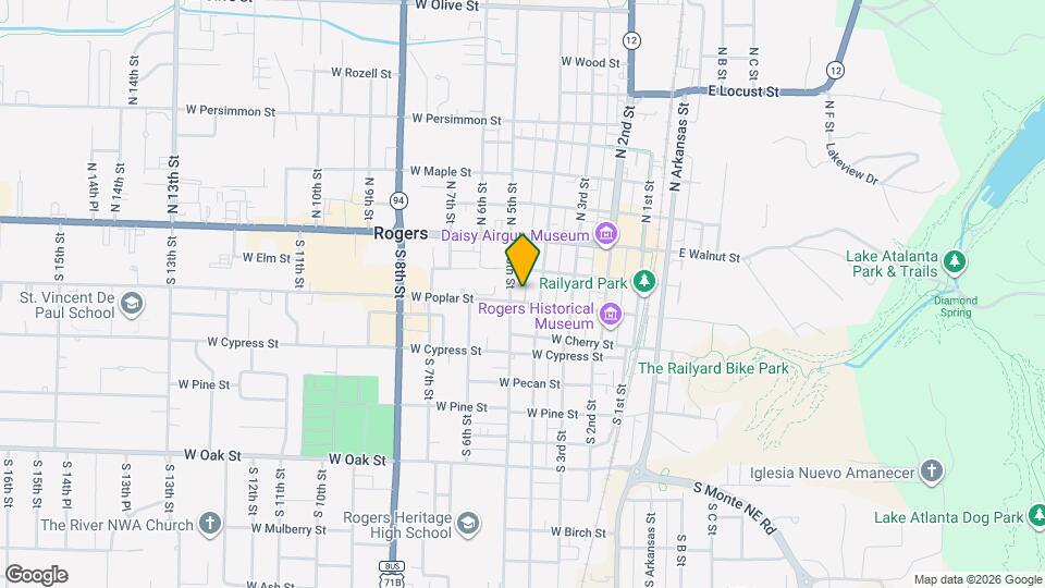 415 W Poplar St Map and Location Details