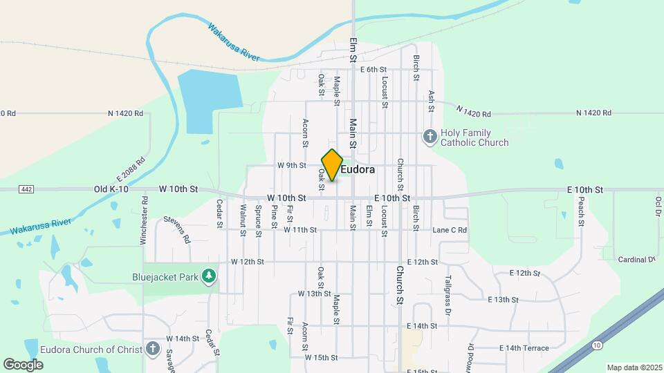 927 Maple St Map and Location Details