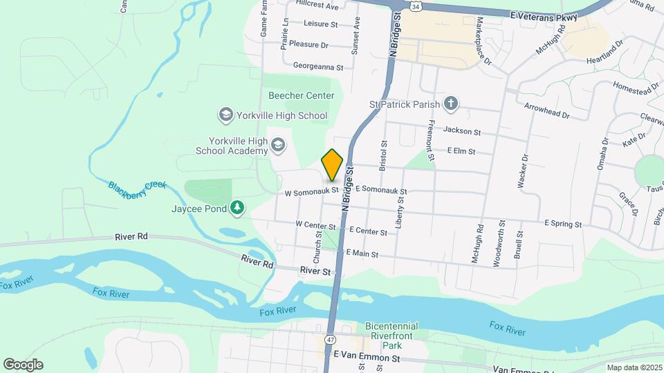 105 W Somonauk St Map and Location Details