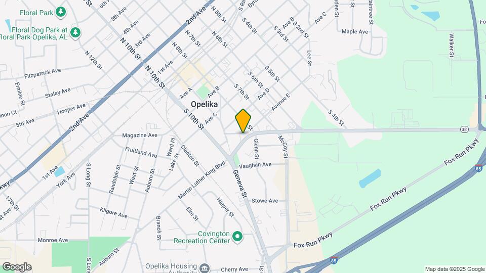 Like New Colonial Style Townhome close to Downtown Opelika Map and Location Details