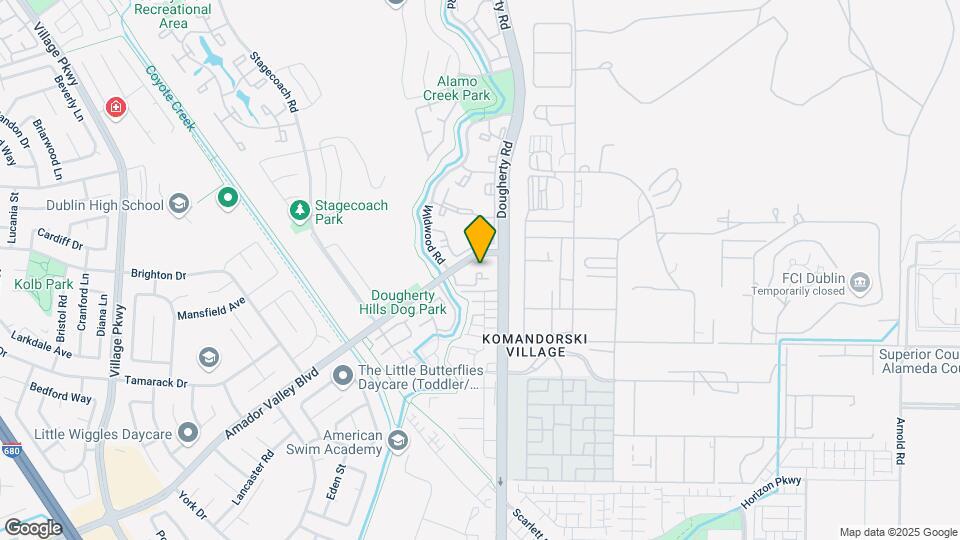 7104 Cross Creek Cir Map and Location Details