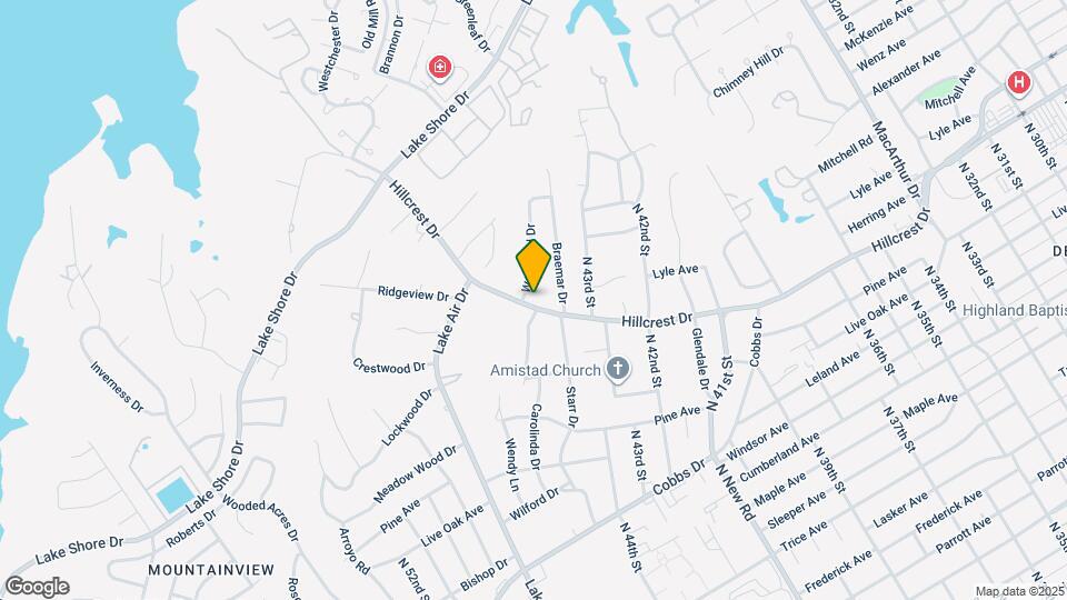 2701 Woodland Dr Map and Location Details