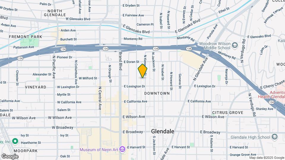 417 N Kenwood St Map and Location Details