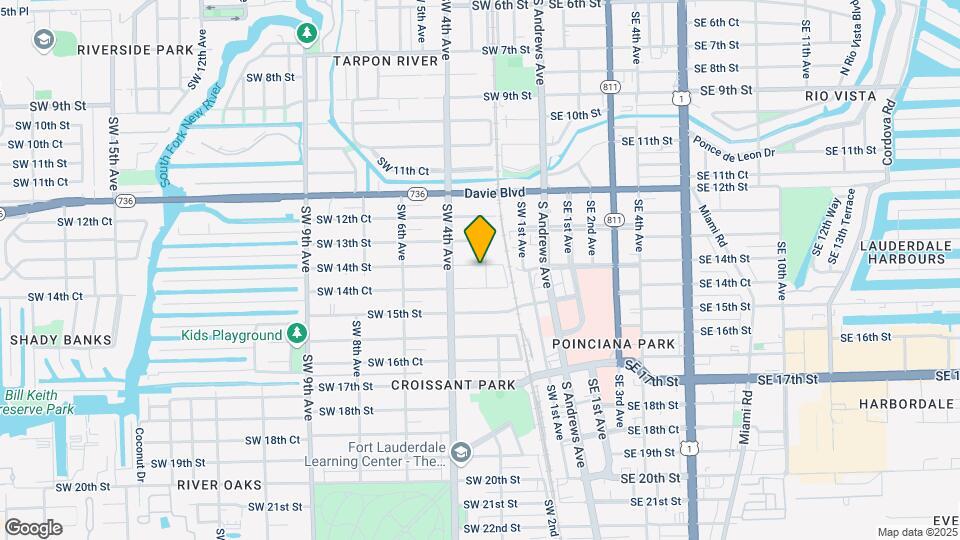 300 SW 14th St Map and Location Details