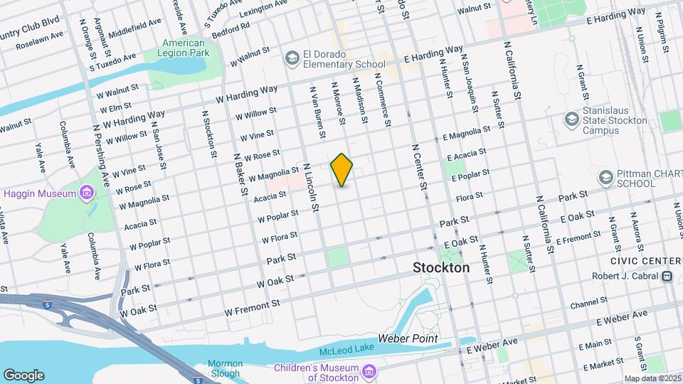 930 N Van Buren St Map and Location Details