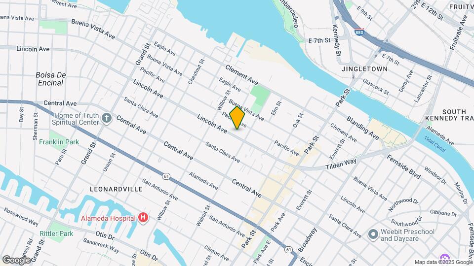 2151 Lincoln Ave Map and Location Details