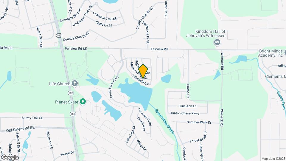 2820 Lakeside Cir Map and Location Details