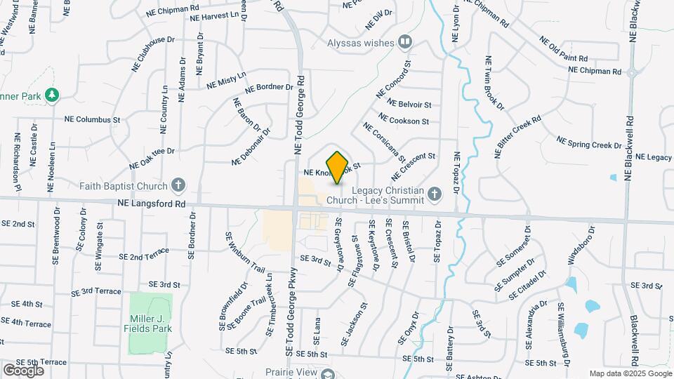 116-122 NE Greystone Dr Map and Location Details