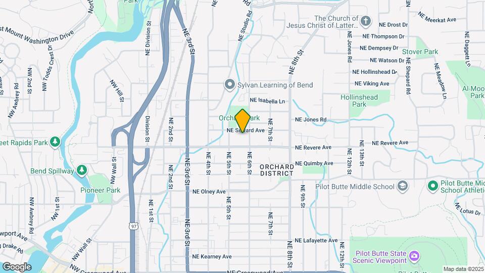 555 NE Seward Ave Map and Location Details