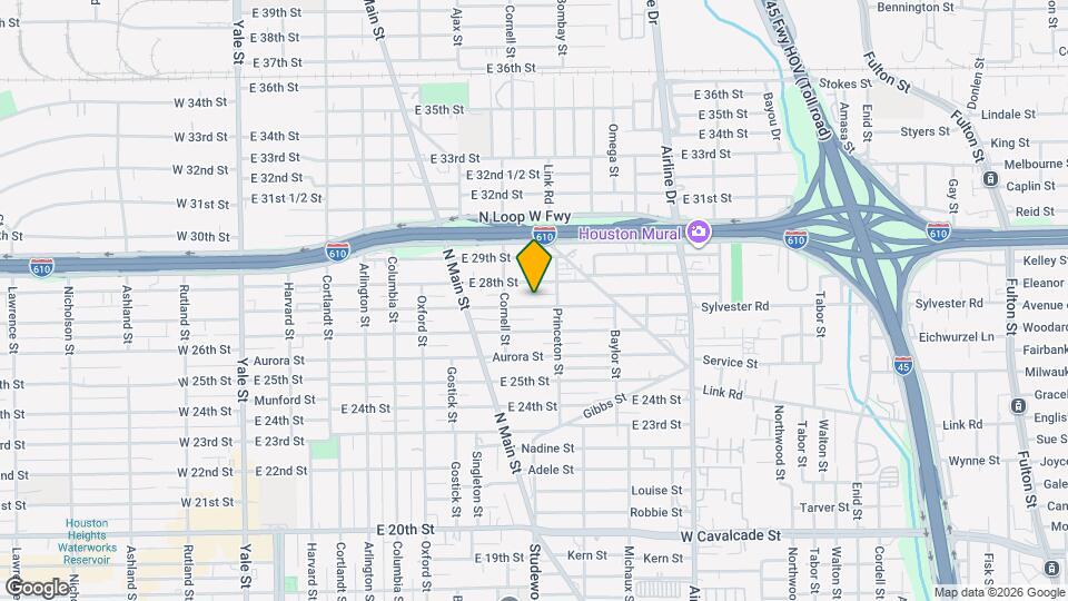829 E 27th St Map and Location Details