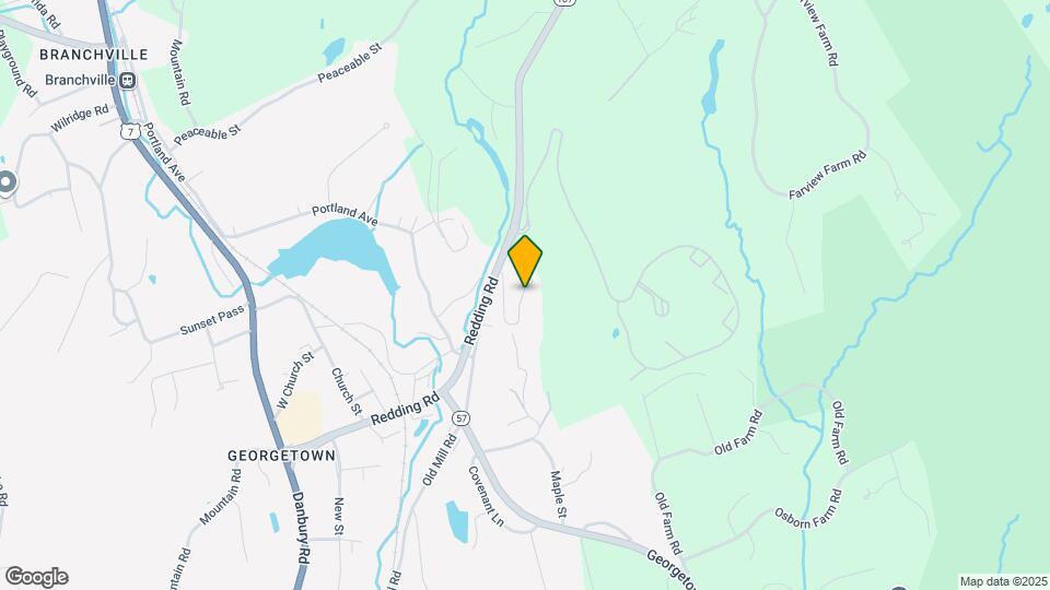 4 Woods Way Map and Location Details