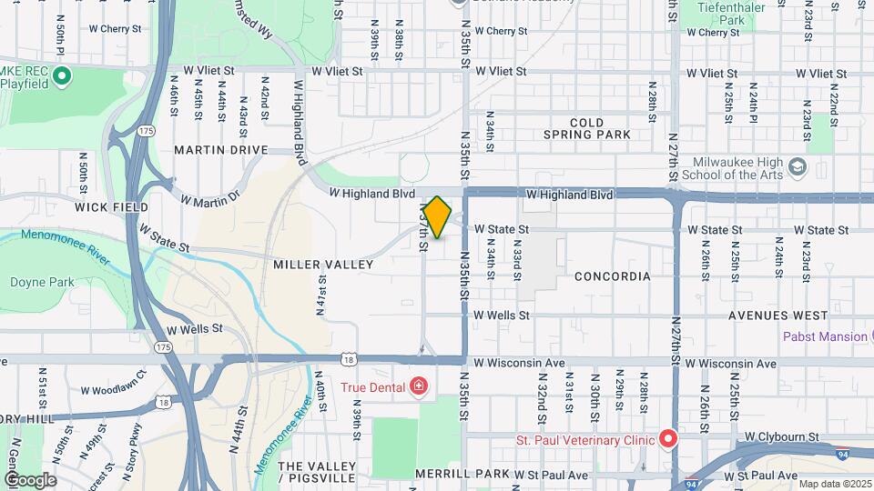 944 N 37th St Map and Location Details