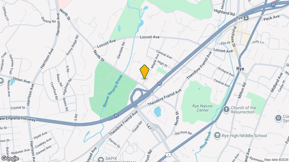 142 Maple Ave Mapa y Detalles de la Ubicación