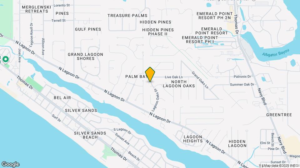 579 Lagoon Oaks Dr Map and Location Details