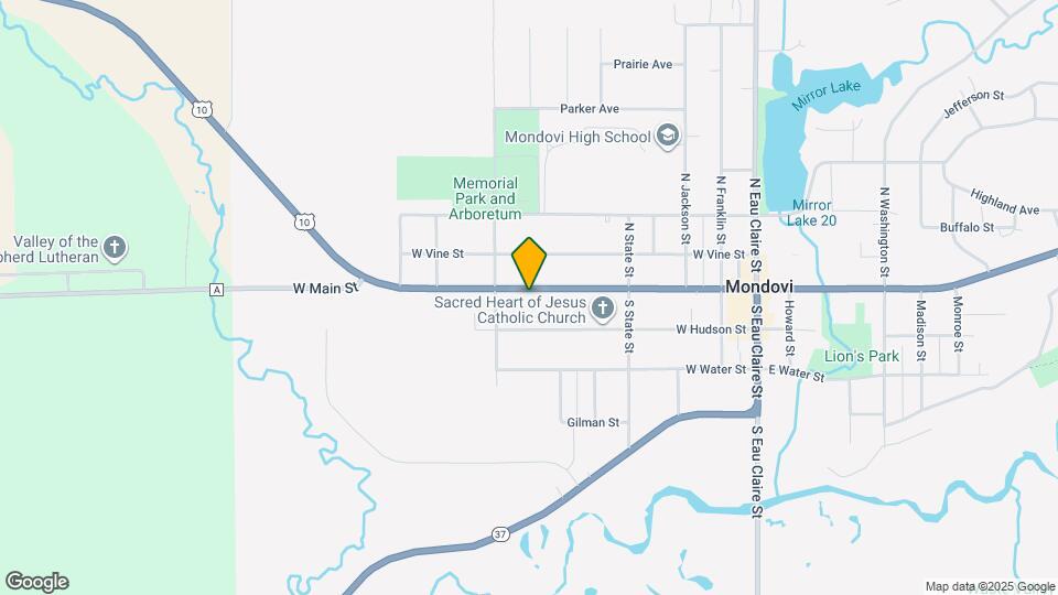 653 W Main St Rentals in Mondovi, WI