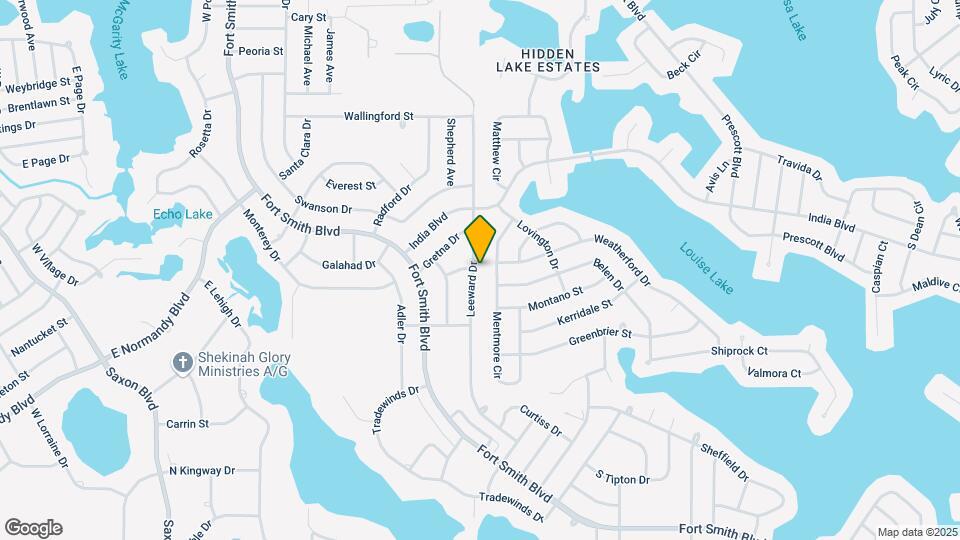 915 Leeward Dr Map and Location Details