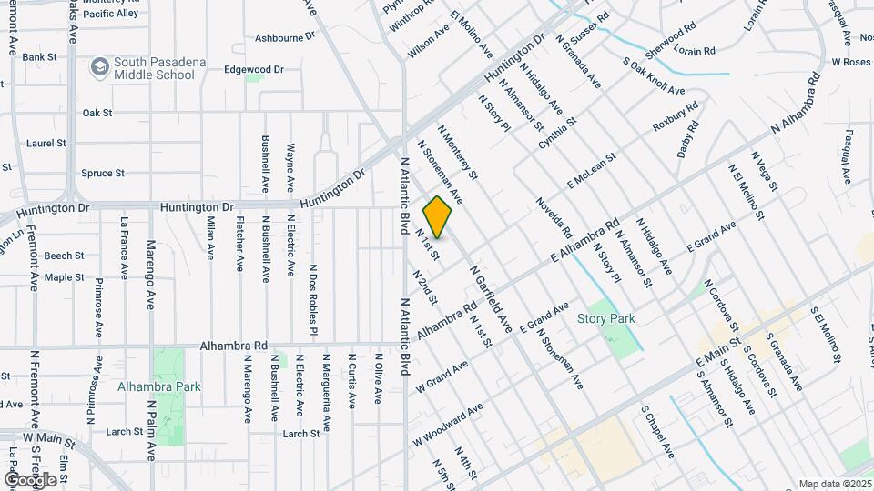 824 N 1st St Mapa y Detalles de la Ubicación